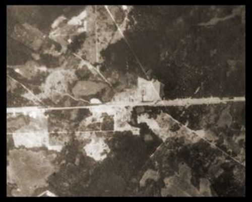 Aerial photo of the camp, around 1943-1944 (photograph United States Holocaust Memorial Museum).